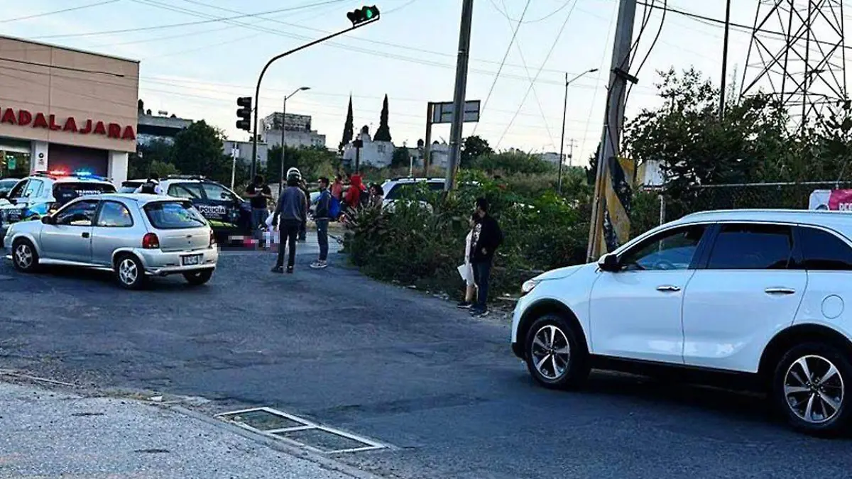 Una mujer pereció víctima de atropellamiento en la colonia La Hacienda al sur de la ciudad de Puebla